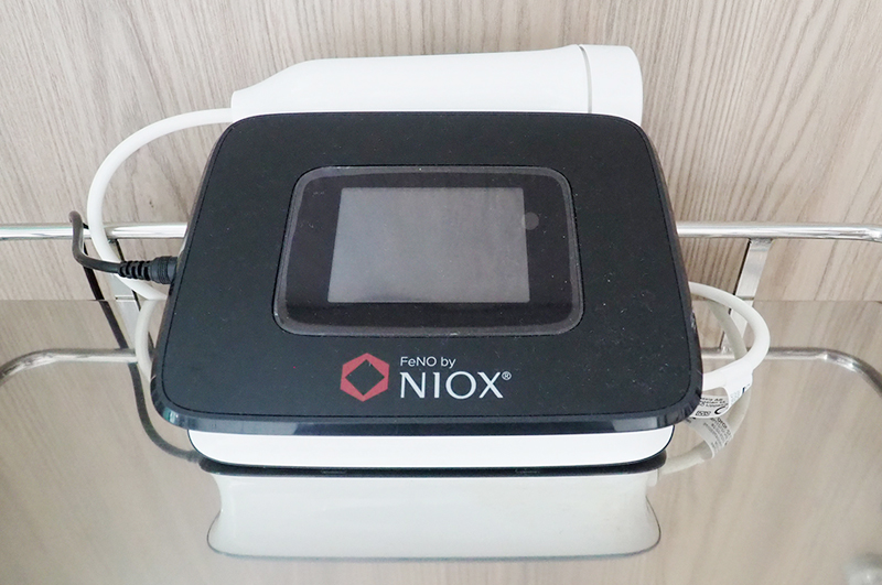 呼気一酸化窒素濃度測定装置NIOX-VERO